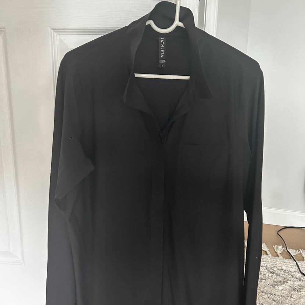 ATHLETA  black Urbanite blouse L
